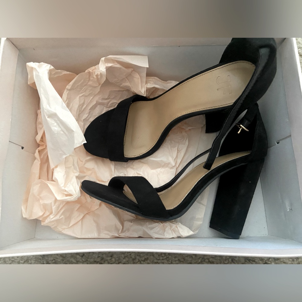 Black heels